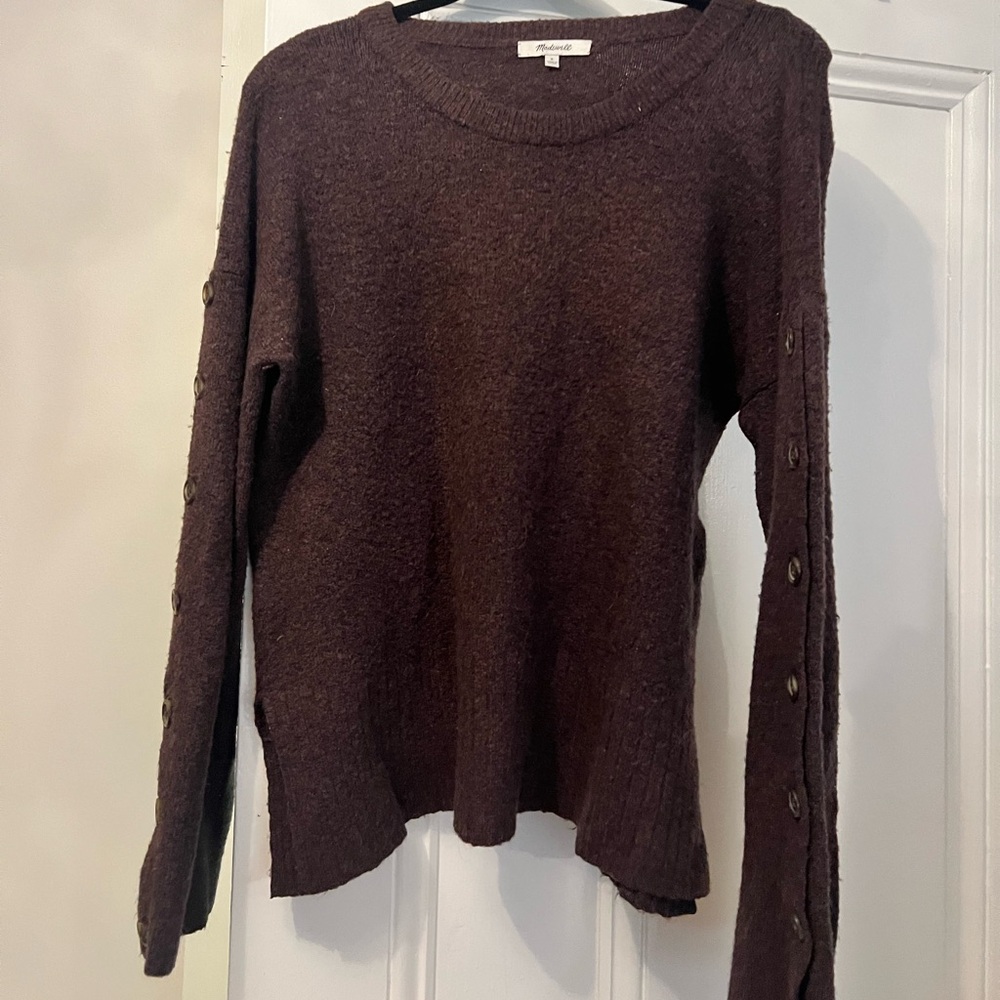 Maroon sweater